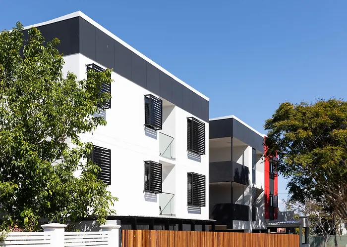 Ascot Budget Inn & Residences